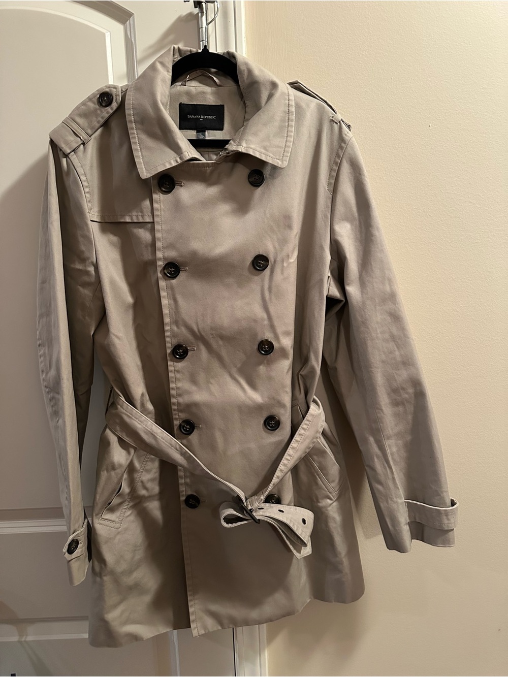 Banana Republic Men's Tan Double-Breasted Trench Coat